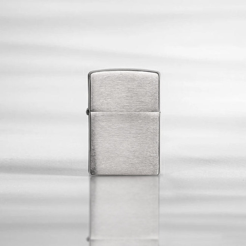Imagen 6 de 10 de Encendedor Zippo Lighter Classic Brushed Chrome