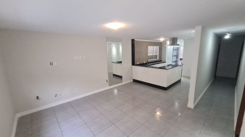 Imagem 9 de 14 de Linda Casa Linear Em Vargem Grande