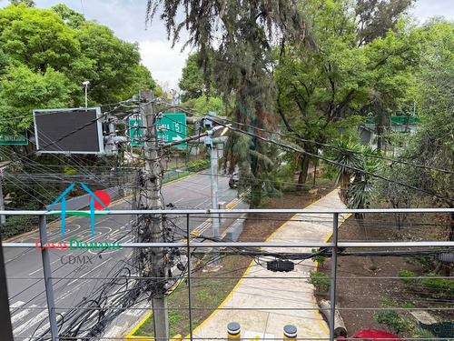 Mariscal Sucre A. Departamento Remodelado Con Terraza Y 3 Recámaras