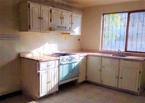 Imagen 3 de 10 de Casa Comercial En Renta En Jardines De La Hacienda, El Jacal, Querétaro