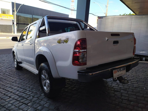 Imagem 4 de 8 de Toyota Hilux 2.7 Srv 4x4 Cd 16v Flex 4p Automático