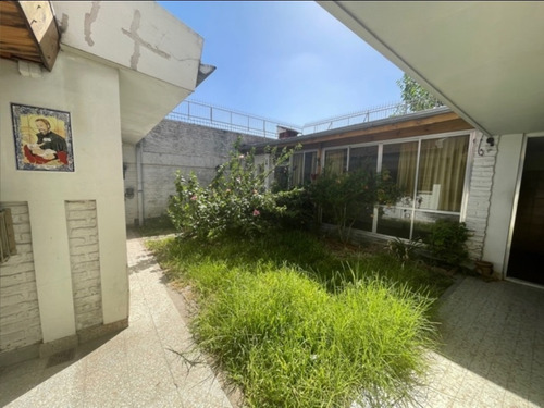 Imagen 10 de 11 de Casas Chalet - Venta
