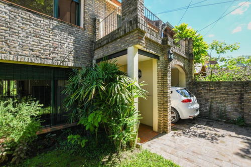 Imagen 30 de 30 de Casa De 3 Dormitorios En Venta Con Pileta Y Quincho Fisherton