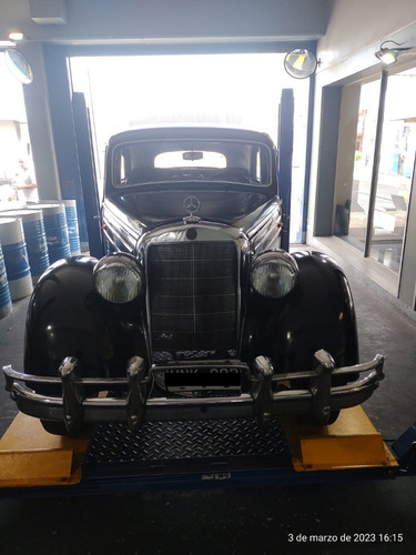 Imagen 2 de 24 de Mercedes Benz 170 Sd Hormiga Negra