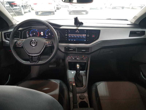 Volkswagen Virtus 1.0 200 Tsi Highline Automático