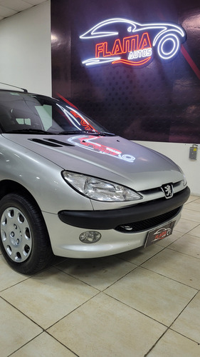 Peugeot 206 1.6 Xr Premium