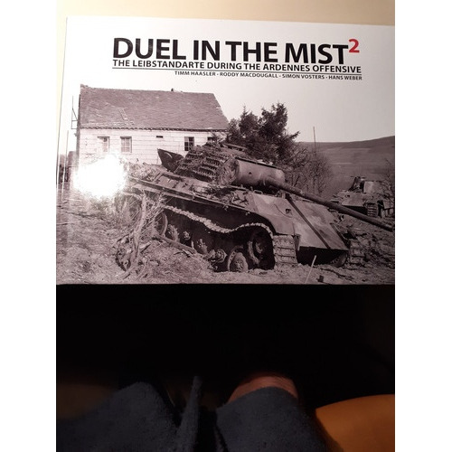 Tanques En  Duel In The Mist  (ofensiva En Las Ardenas)