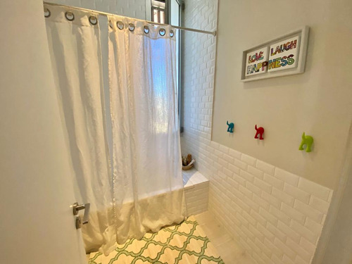 Venta Casa Moderna Al Agua Barrio Cerrado Barbarita