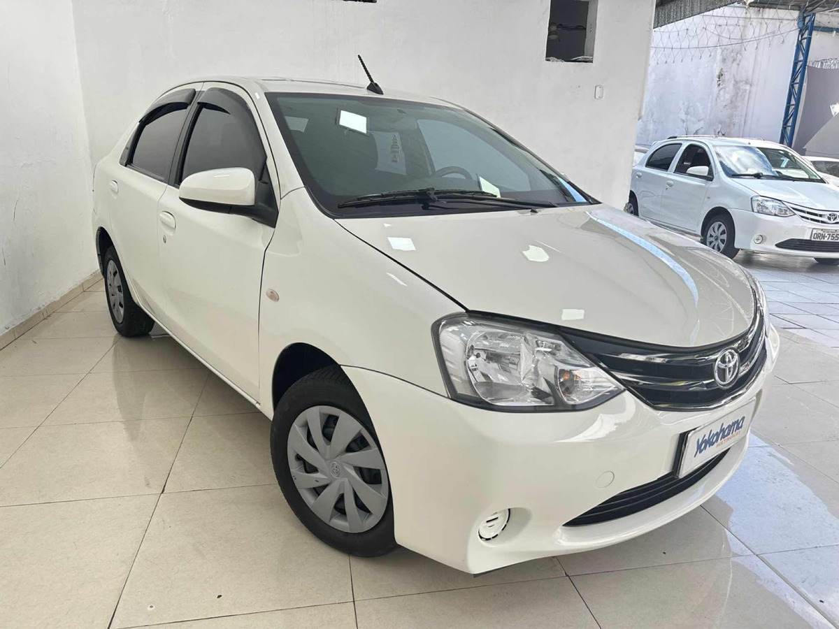 Toyota Etios Sedán 1.5 16v Xls Aut. 4p