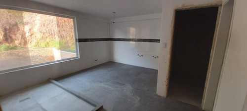 Imagen 10 de 13 de Johanna Castillo Vende 04145951217 Th En Lomas Del Country