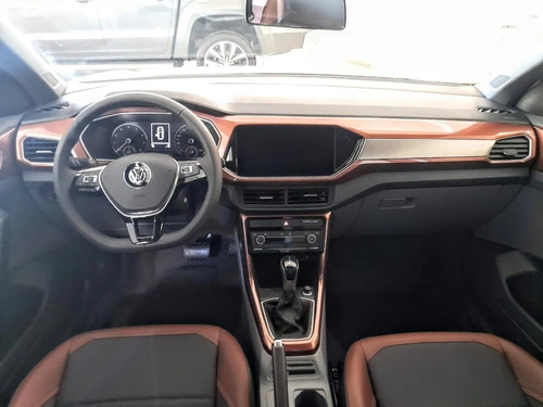 Imagen 22 de 25 de Volkswagen T Cross 200 Tsi Comfortline At Entrega Inmediata