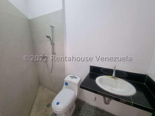 Imagen 15 de 30 de Jose Lopez Ofrece En Venta Edificio En El Este De Barquisimeto Lara, Venezuela 3001, Tlf 0414-5533925 Codigo 23-2461 $ 580000 0 Dormitorios 6 Baños 530.45 M²