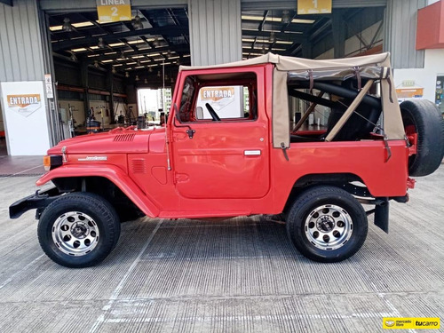 Toyota Land Cruiser Campero