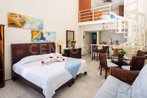 Penthouse A Orilla De Playa De Cancún La Mejor Ubicación En Venta C3921