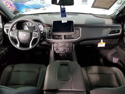 Chevrolet Suburban 2021 5.4 Lt Piel Blanca At