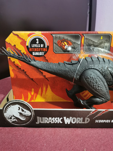Jurassic World Ultimate Damage Scorpios Rex (Usado)