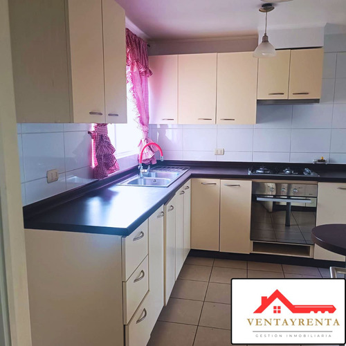 Amplia Casa En Arriendo (105898)