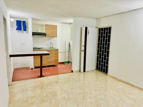 Aparta Estudio 1er Piso