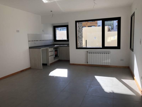 Imagen 3 de 11 de Venta Departamento Planta Baja, 1 Dormitorio Loreta Iii - San Martin De Los Andes