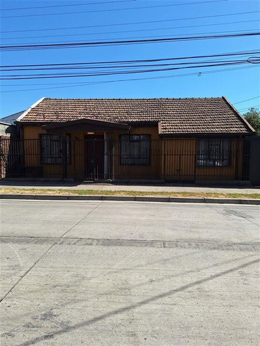 Casa En Venta De 3 Dorm. En Los Angeles