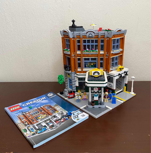 Lego Creator Expert, Corner Garage, Armado