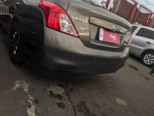 Nissan Versa 2014 1.6 16v Sv Flex 4p