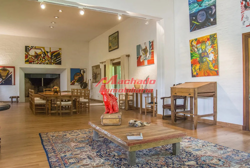 Hermosa Casa En Venta En El Golf.