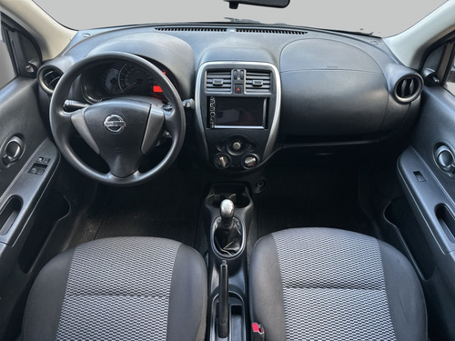 Nissan March 1.0 S 12V FLEX 4P MANUAL