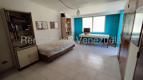 Alto Prado Mls# 25-15032 Wm
