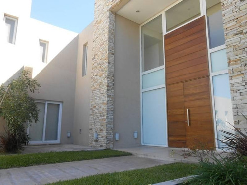 Imagen 2 de 24 de Casa En Venta En Haras Santa Maria Maroto Propiedades