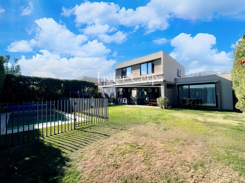 Excelente Casa En Venta Condominio Piedra Roja