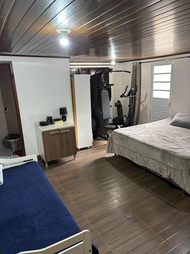 Casa A Venda Com 4 Quartos E 1.300m2 Em São José Dos Pinhais