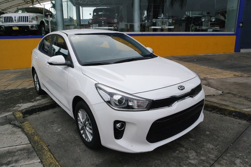 Imagen 2 de 14 de 2018 Kia Rio Ex Como Nuevo