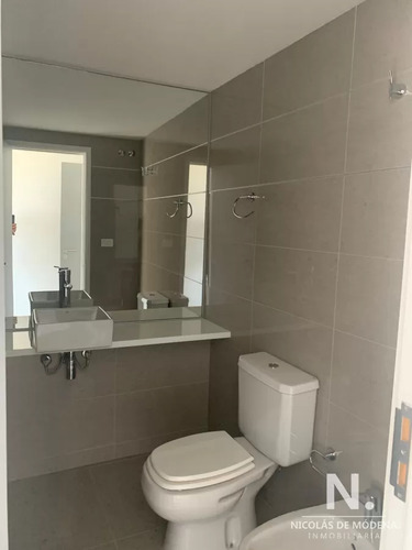 Venta De Departamento De 2 Dormitorios.