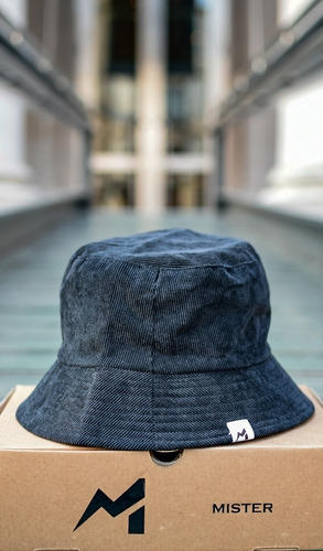 Gorra Bucket - Color Negra