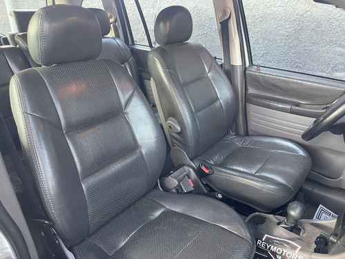Imagem 5 de 8 de Chevrolet Zafira Elegance 2.0 Automática 7 Lugares