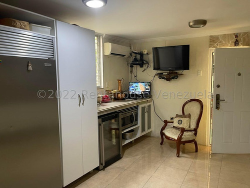 Ajr Casa En Venta En La Trinidad 24-18719 Yg