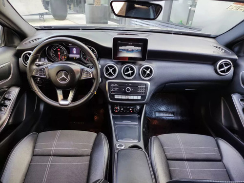 Mercedes-Benz Clase A 1.6 A200 Urban 156cv