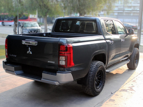 Mitsubishi L200 DAKAR XR MT 4x4 EDICION LIMITADA