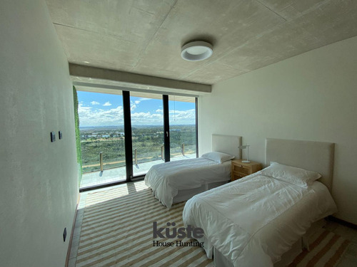 Departamento En Surfside