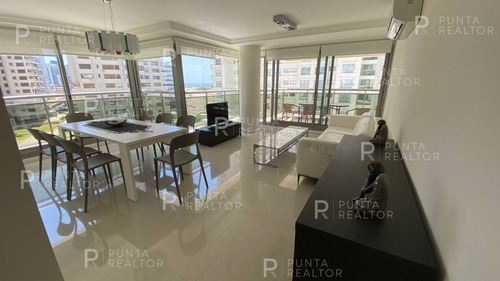 Apartamento En Alquiler En Torre Imperiale, Punta Del Este, Uruguay