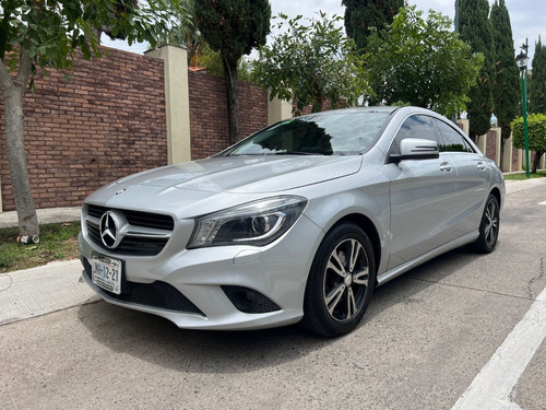 Mercedes-Benz Clase CLA CLA 180 CGI AUT