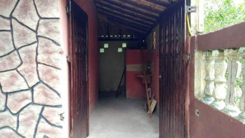 Vendo Sobrado Lado Praia E Com Sacada - Itanhaém 3987 | Npc