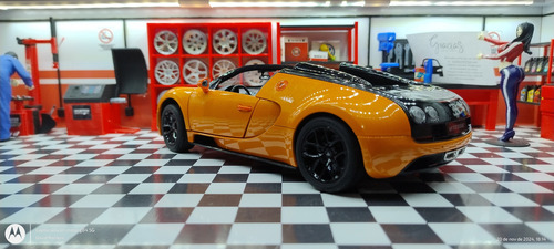 Bugatti Veyron 16.4 Grand Sport Vitesse , Rastar Escala 1 18 Naranja (Usado)