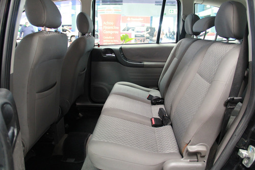 Imagem 8 de 12 de Chevrolet Zafira 2.0 Mpfi Expression 8v Flex 4p Automático