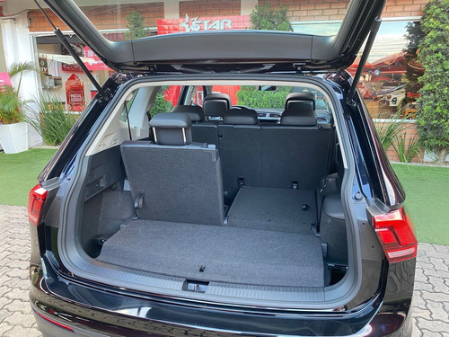 Volkswagen Tiguan Allspac Comf 250 TSI 1.4 Flex