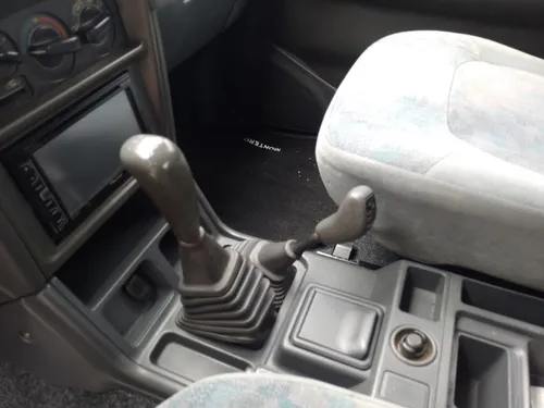 Mitsubishi Montero 2.4 V11 Vna