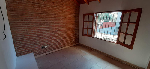 En Venta! Importante Duplex De 1 Dormitorio En Moreno Centro (lado Norte) | Excelente Ubicación