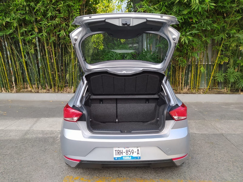 Imagen 4 de 13 de Seat Ibiza Style 1.6 L 2020