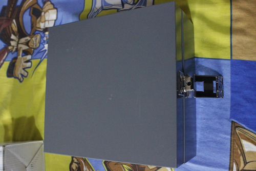 Imagen 10 de 10 de Caja Metálica Con Cerradura Y Para Candado 23x21.5x10.3cm